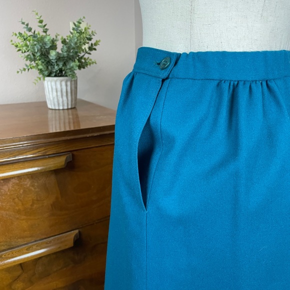 Vintage teal Pendleton suit in stellar condition - Picture 4 of 10